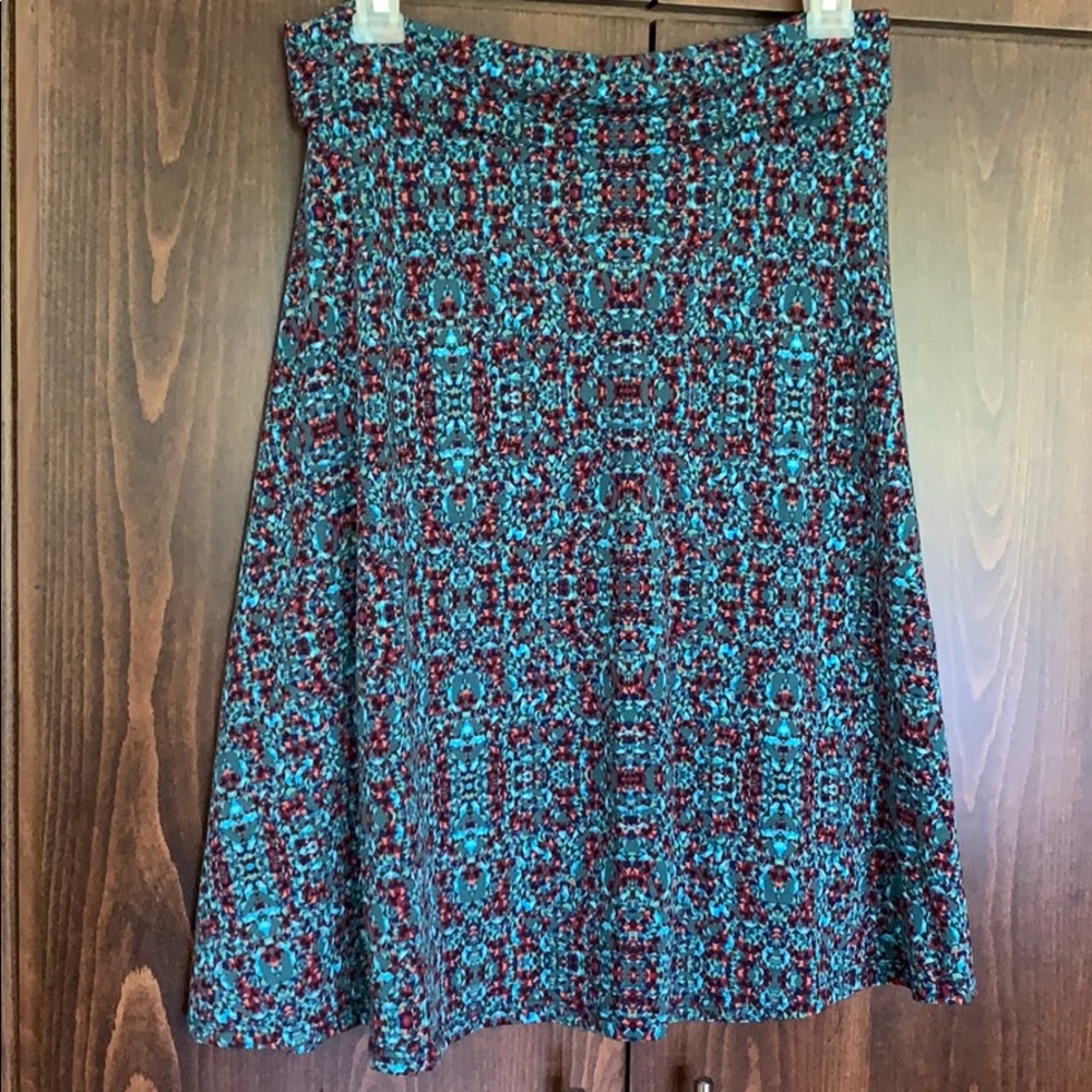 EUC LulaRoe geometric skirt